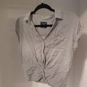 Abercrombie & Fitch Small Short Sleeve Crop Top Stripes